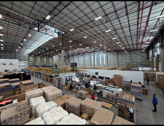 11,366M² WAREHOUSE TO LET IN CHLOORKOP